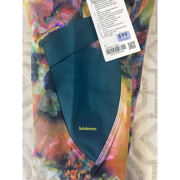 Lululemon size 2 Cargo SHR Hiking Tight 25"
DESIGNED  HIKING NWT - Picture 3 of 5